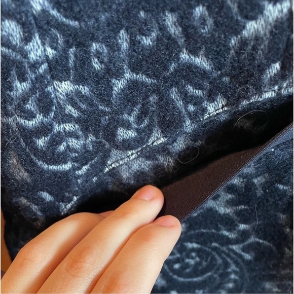 Cabi Wool Blend Jacquard Navy and Gray Jacket size 12 - Picture 9 of 16